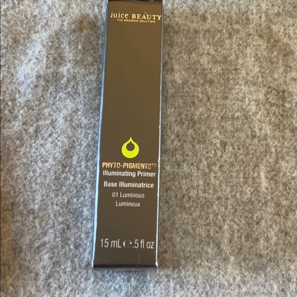 Brand new Becca primer and juice beauty primer
